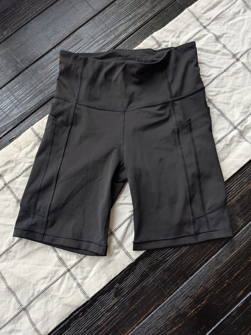 Athleta • High-Waist Black Women's Bike Shorts • Size XS
